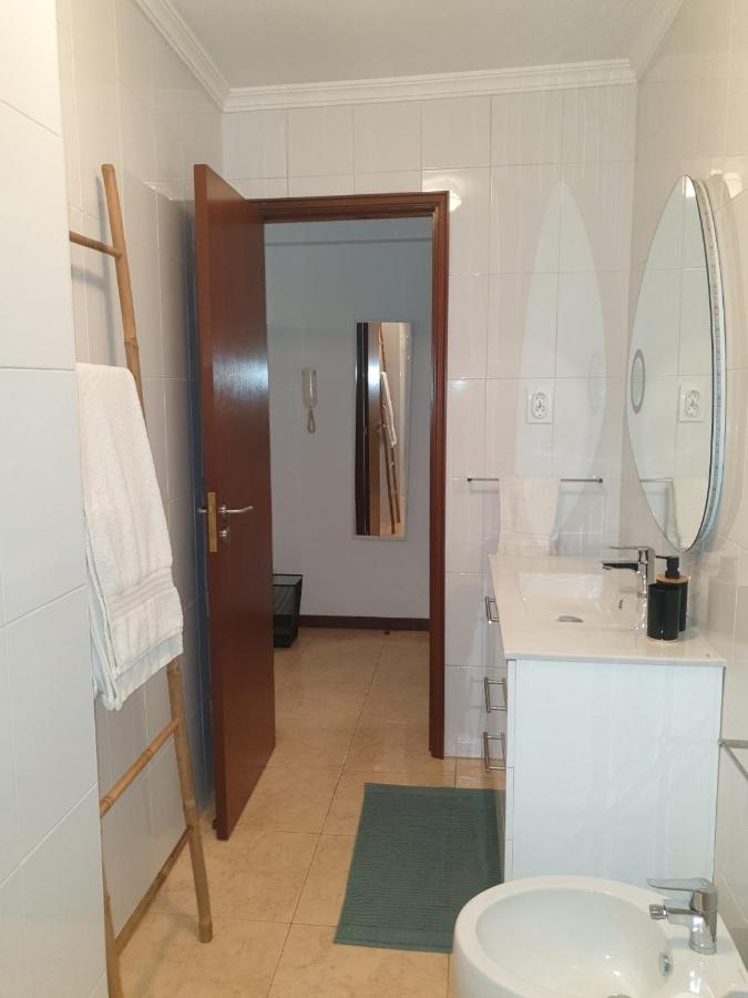 Iris Downtown Apart Apartment Porto Bagian luar foto